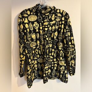Gold on Black Curio Turtleneck in 1X
